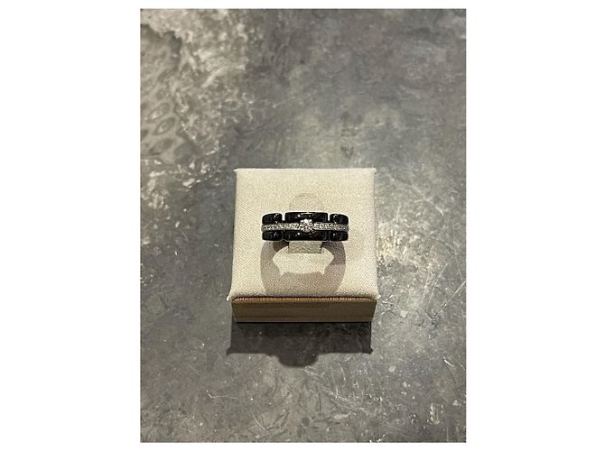 Anelli CHANEL T.EU 50 Oro bianco Nero