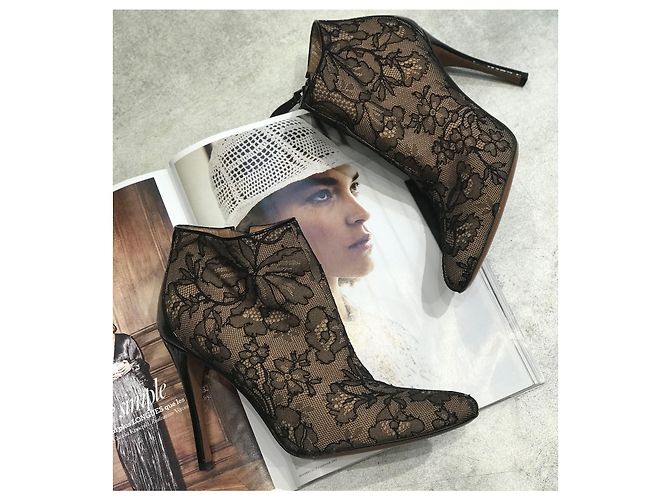 Alaïa ALAIA Stiefeletten T.EU 37.5 Leder Schwarz