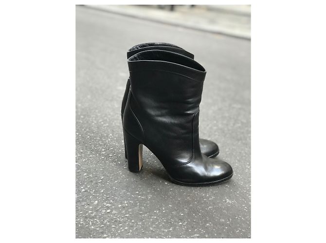 Botines GIANVITO ROSSI T.EU 37.5 Cuero Negro