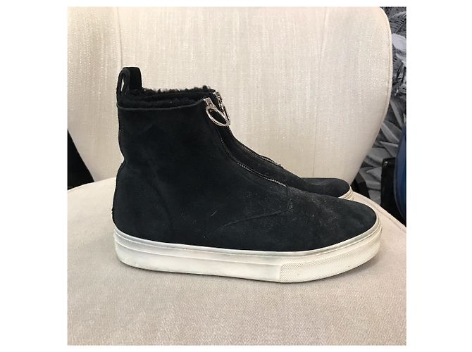 Céline Baskets CELINE T.EU 38 Suède Noir