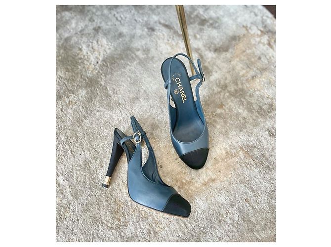 CHANEL Absätze T.EU 39.5 Leder Blau