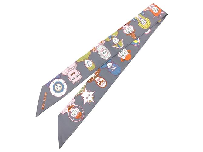 Foulard Twilly Hermès en orange Soie  ref.2016833
