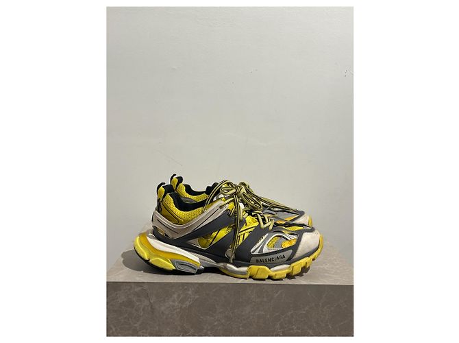 BALENCIAGA Trainer T.EU 41 Polyester Gelb