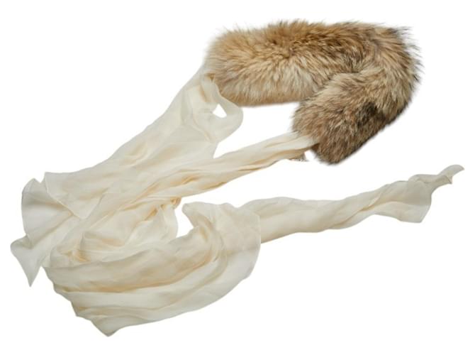 Hermès -- Beige Silk  ref.2018017