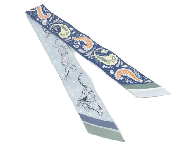 Hermès Foulard Twilly Bandana Hermes Guepards Soie Bleu  ref.2019502