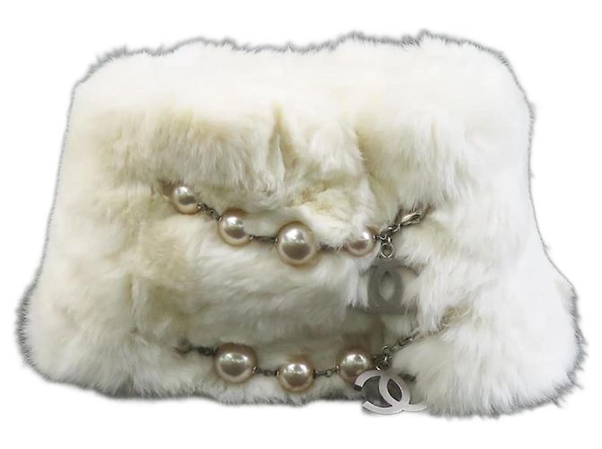 Chanel White Rabbit Fur Tippet Scarf