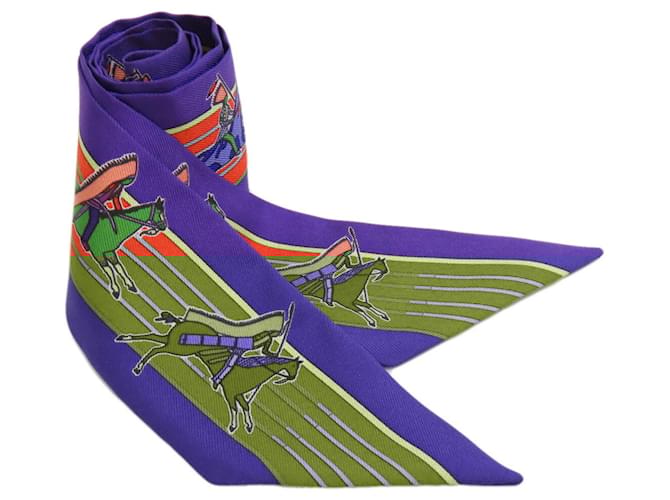 Écharpe Twilly Hermès en soie violette  ref.2020216
