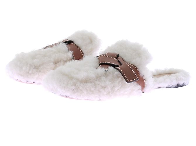 LOEWE Mules e tamancos T.EU 37 em pele de carneiro