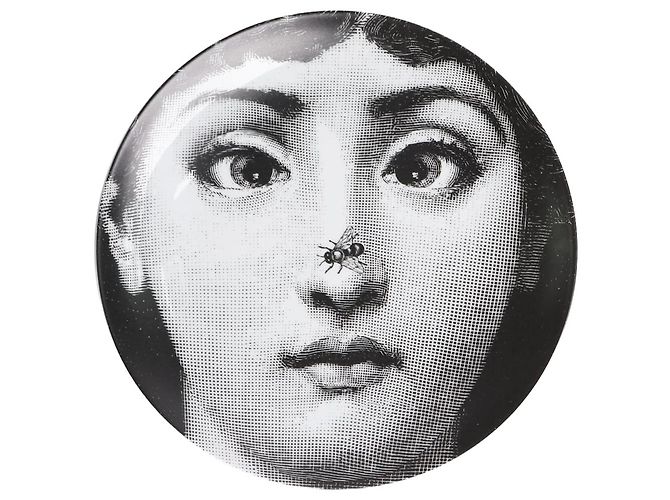 Fornasetti Black and white bee on nose design plate