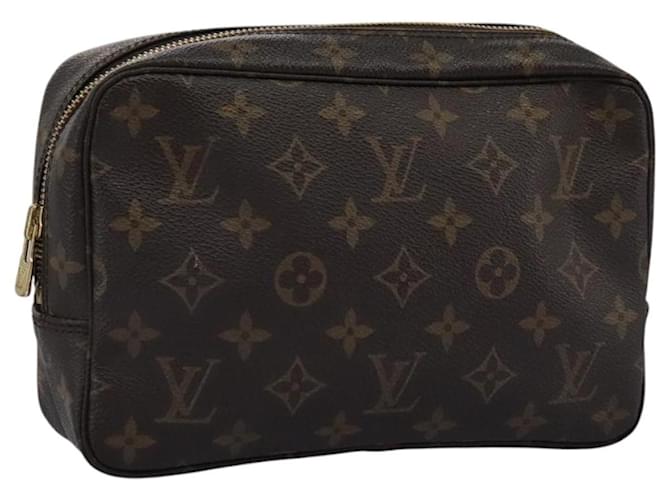 LOUIS VUITTON Monogram Trousse Toilette 23 Bolsa Clutch M47524 LV Auth 110863 Monograma Lona  ref.2026646