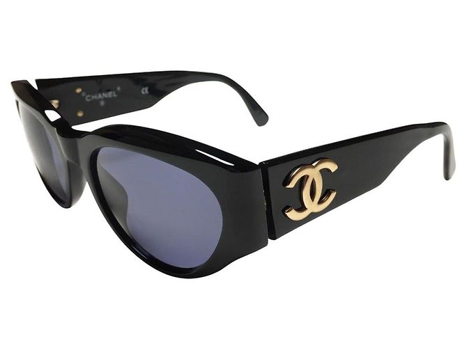 Gafas de sol negras con logo CC dorado Chanel 04152 Negro