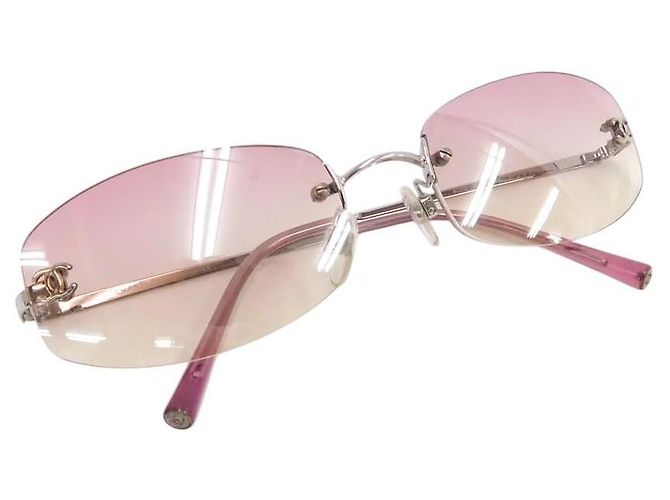 Lunettes de soleil sans monture Chanel CC logo teintées en rose 4002