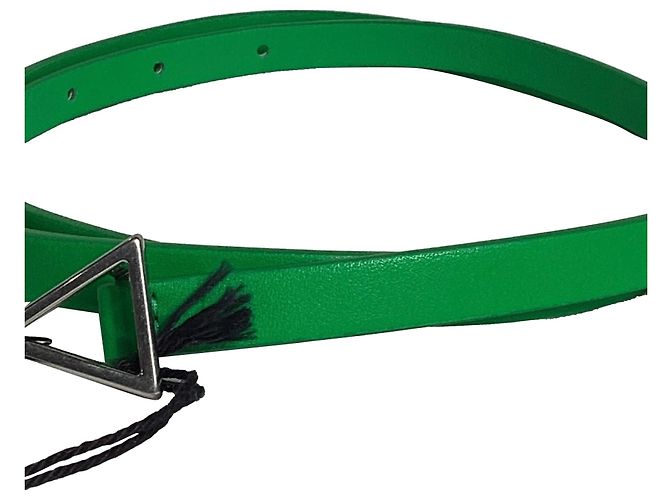 Cinto com fivela triangular Bottega Veneta em couro verde