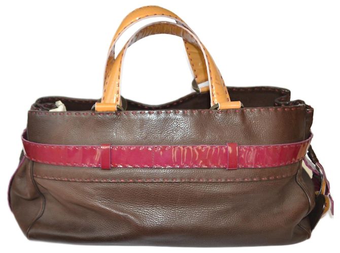 Bolsa de mão Emanuel Ungaro em couro marrom