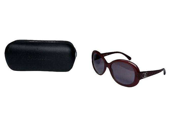 Timeless Occhiali da sole in plastica nera Chanel Nero