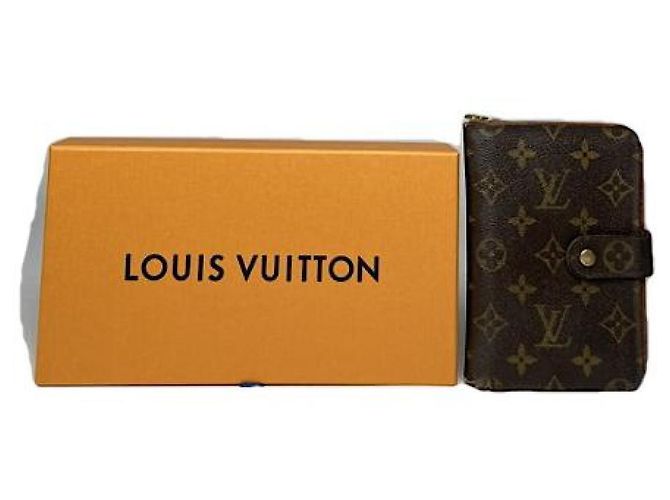 Louis Vuitton Juliette Geldbörse aus braunem Leder