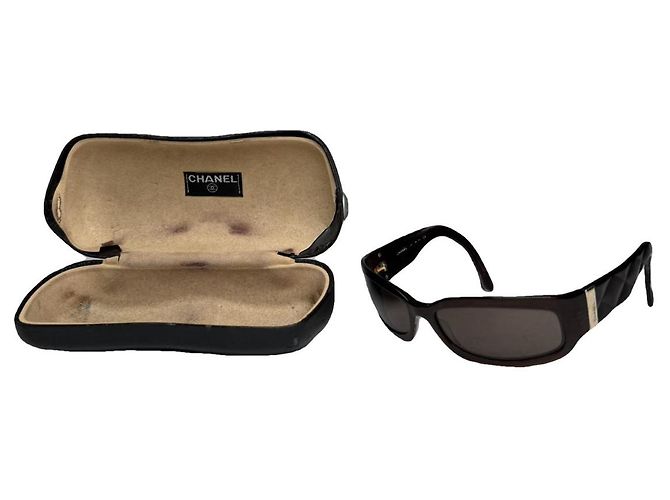 Gafas de sol de plástico marrón de Chanel Castaño