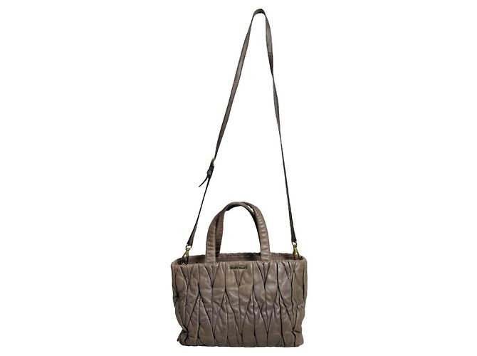 Bolsa de couro matelassé roxa Miu Miu Roxo