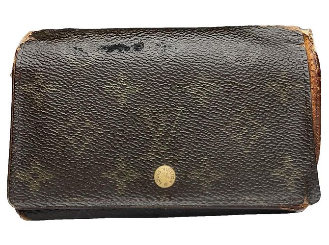 Louis Vuitton Alexandra Brown Leather Wallet