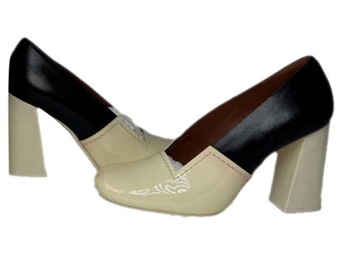 Céline Celine Triangle Heel Black Leather Heel
