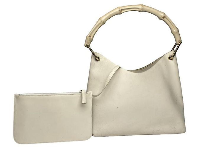 Bolsa de mão Gucci Bamboo Ring em couro sintético branco