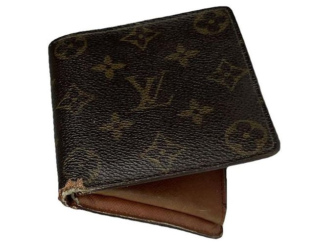 Louis Vuitton Couverture Passeport Brown Leather Purse