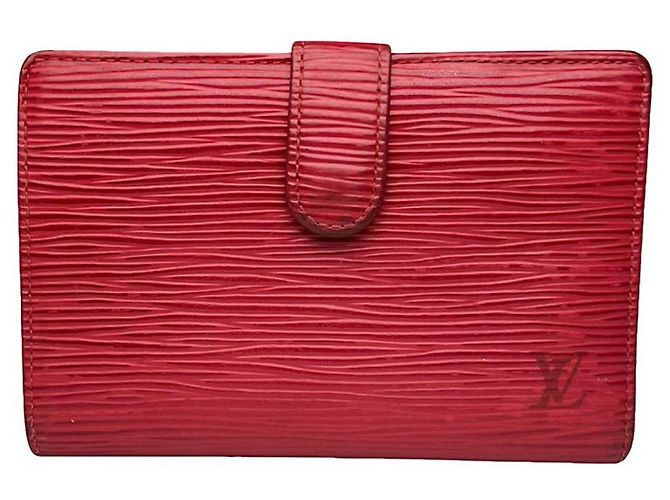 Louis Vuitton Capucines Red Leather Wallet