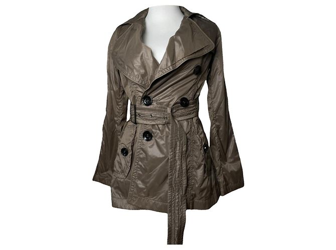 Burberry Waterloo grauer Polyester-Trenchcoat