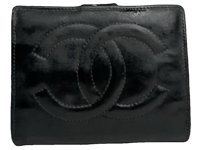 Chanel Timeless/Classique Black Patent Leather Wallet