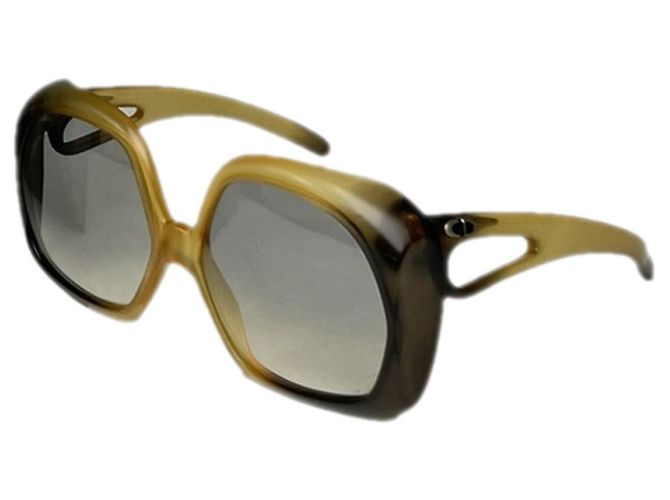 Gafas de sol de plástico amarillo Dior