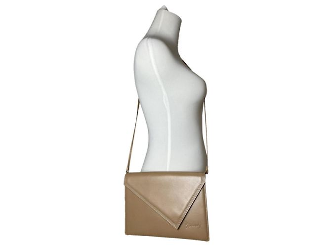 Beige Lederhandtasche Bow Cut von Givenchy