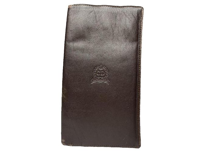 Sac en cuir verni marron Dior