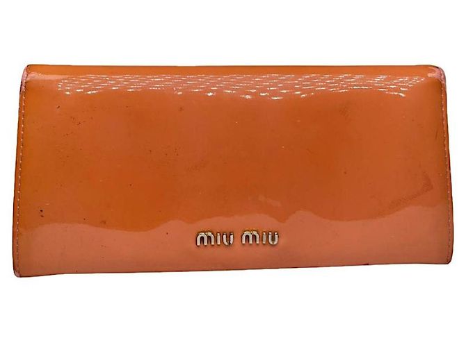 Miu Miu orange lackleder Geldbörse