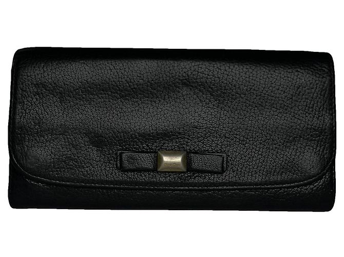 Cartera de cuero negro Miu Miu