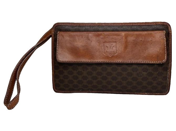 Céline Celine Triomphe braune Leder-Clutch