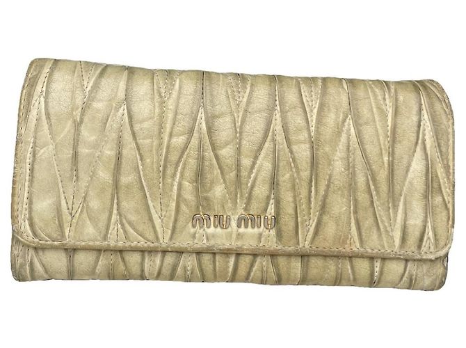 Cartera de cuero blanco Miu Miu