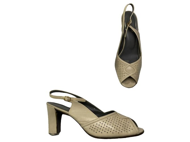 Dior Beige Leather Heel