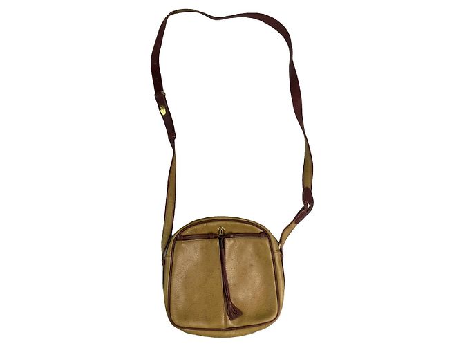 Bolsa de couro amarelo Cartier