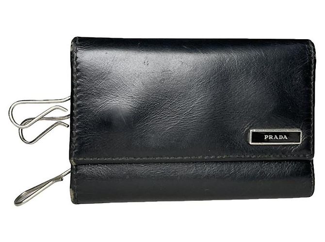 Prada schwarze Lederhandtasche