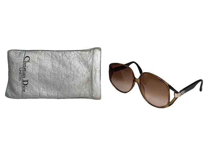 Óculos de sol de plástico marrom Dior