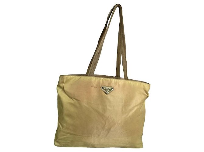Prada Re-Edition 2005 gelbe Polyester-Handtasche mit Reißverschluss