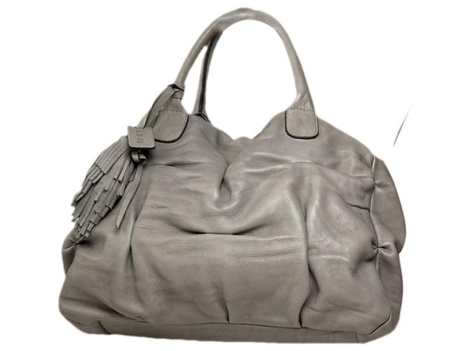 Autre Marque Bolso de cuero plateado sin firma Plata