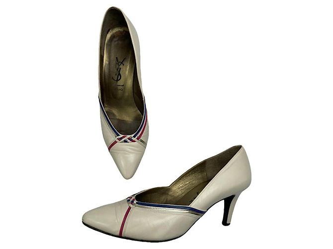 Salto de couro branco Yves Saint Laurent 