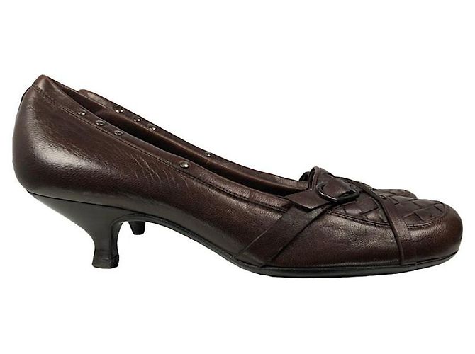 Bottega Veneta Brauner Lederabsatz