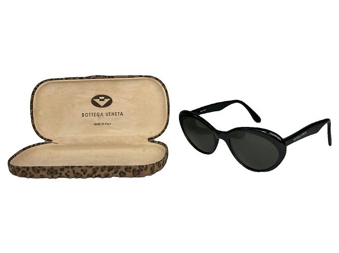 Gafas de sol de plástico negro Bottega Veneta