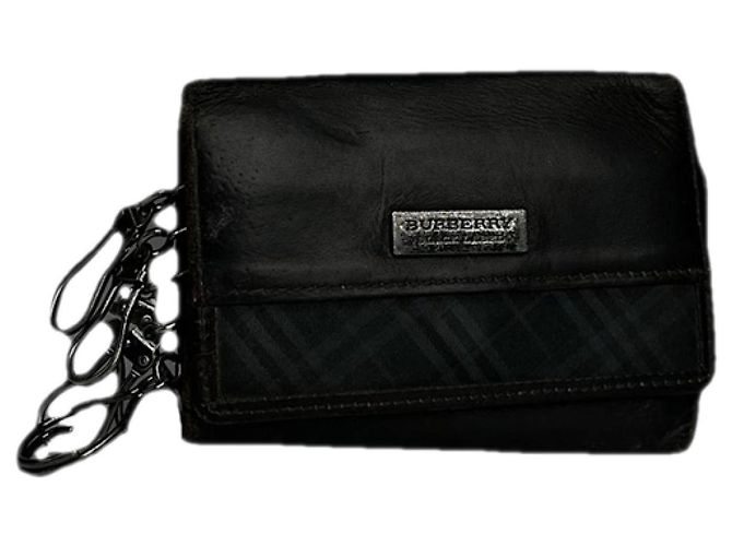 Burberry schwarze Lederhandtasche