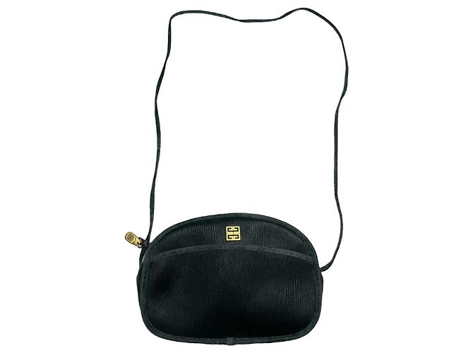 Sac à main en cuir vert mini Pocket de Givenchy