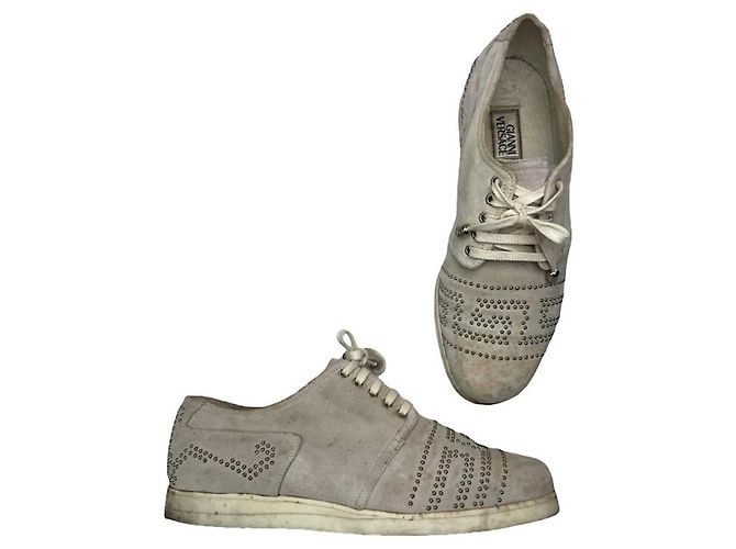 Graue Ledertrainer von Gianni Versace