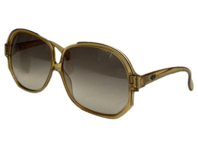Gafas de sol de plástico amarillo Dior