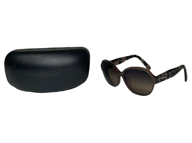 Gafas de sol de plástico marrón Salvatore Ferragamo Castaño